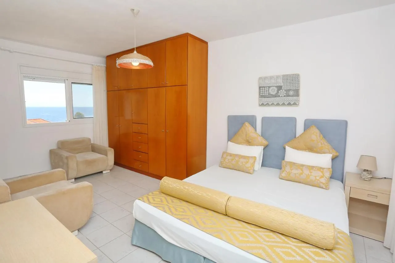 Maison Ciel Agia Paraskevi  Apartment