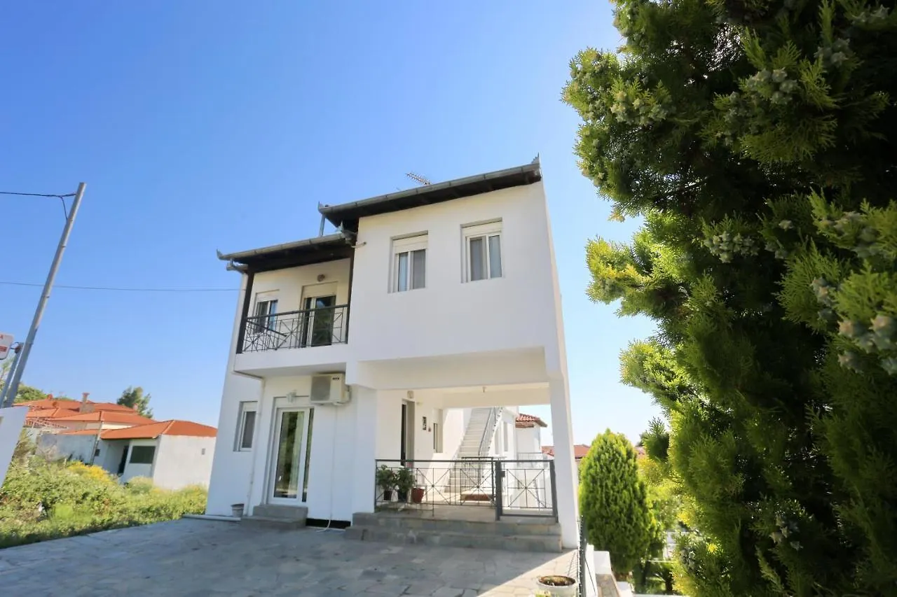 Maison Ciel Αγία Παρασκευή 0*,