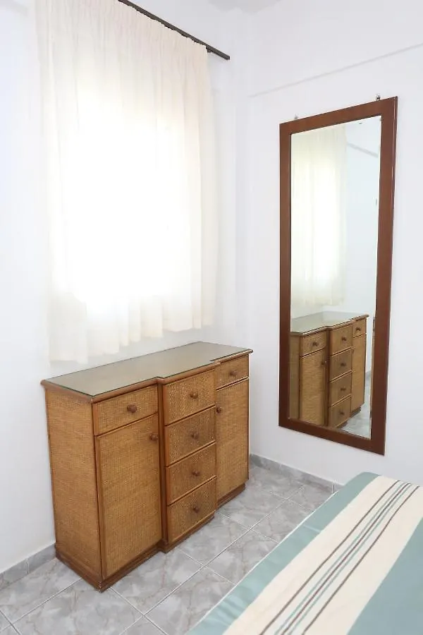 Apartament Maison Ciel Agia Paraskevi